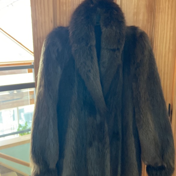 REVILLON Authentic Genuine Long Hair Beaver Fur 3/4 Length Coat - Picture 4 of 4